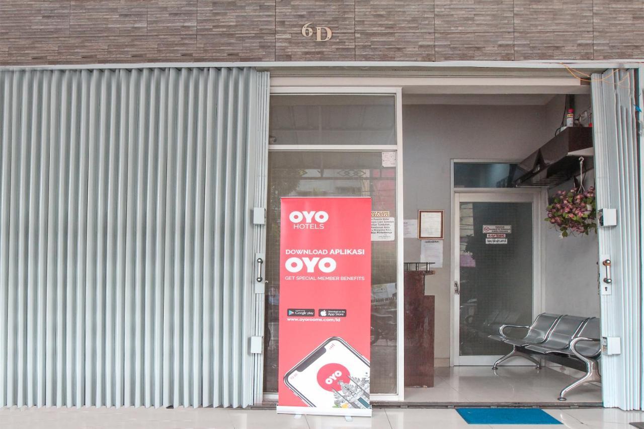 Oyo 383 Env Residence Джакарта Екстериор снимка
