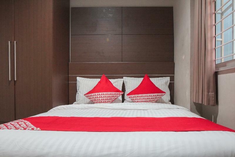 Oyo 383 Env Residence Джакарта Екстериор снимка